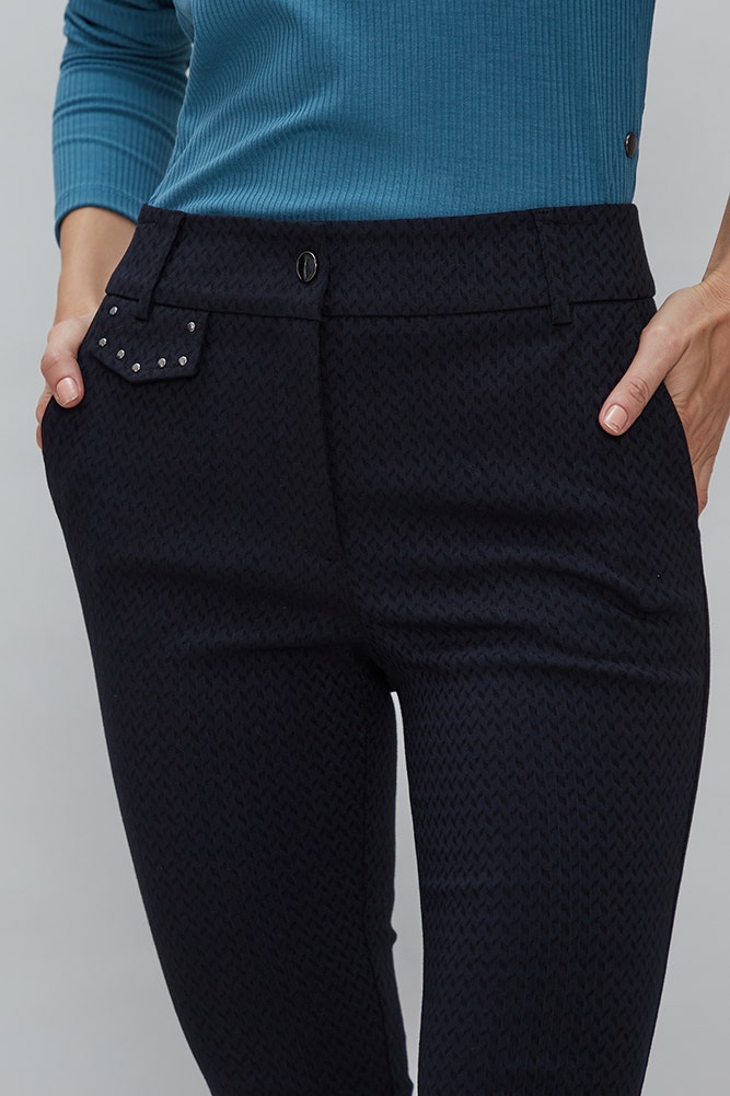 PANTALON PITILLO CON TELA TEXTURADA