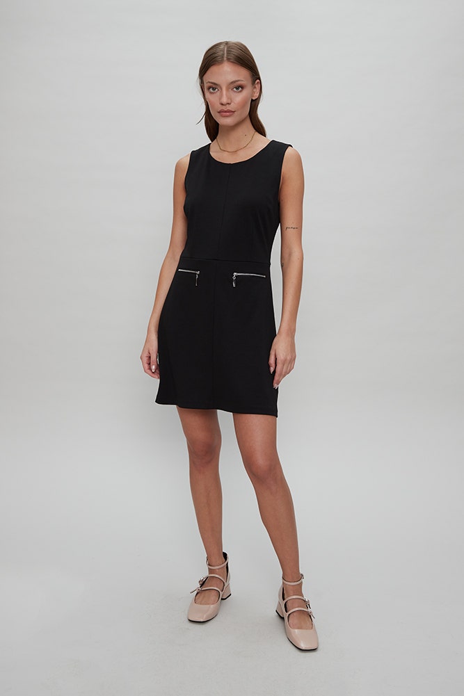 VESTIDO JUMPER CON CIERRES