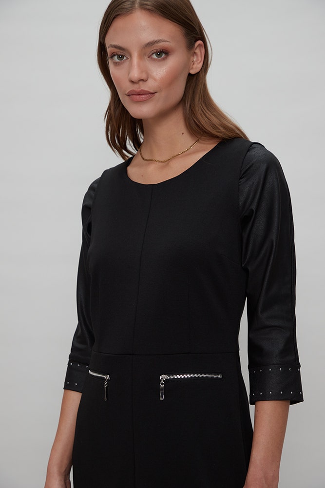 VESTIDO JUMPER CON CIERRES