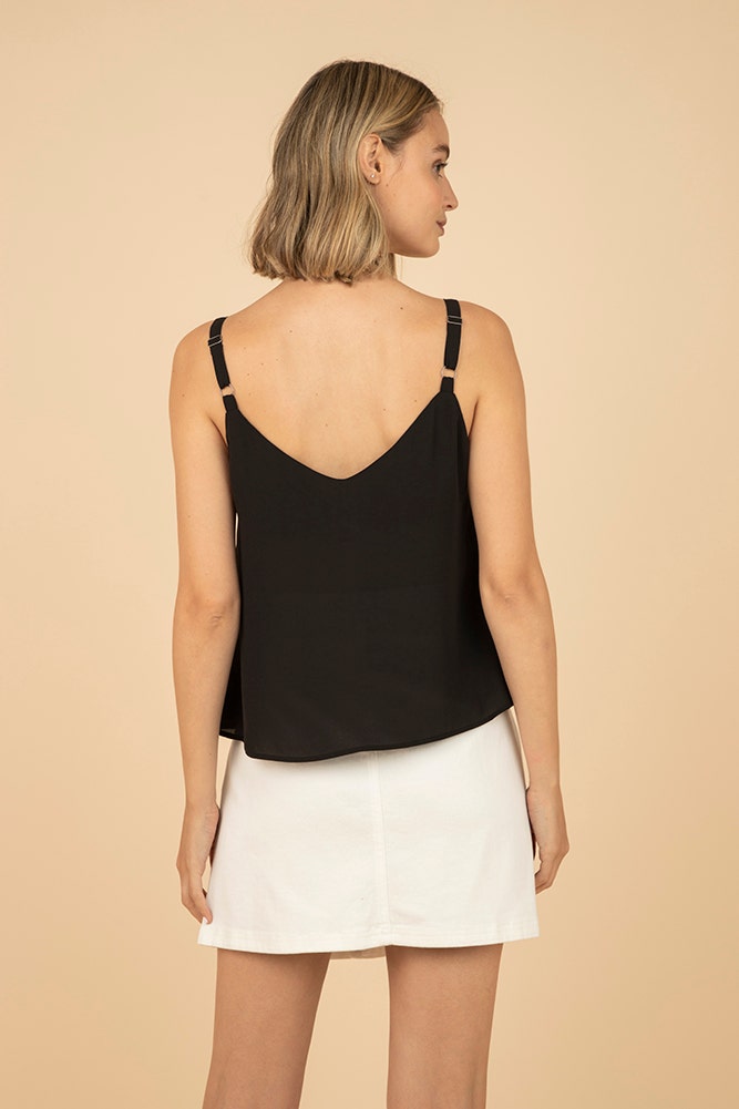 BLUSA CON ARGOLLA
