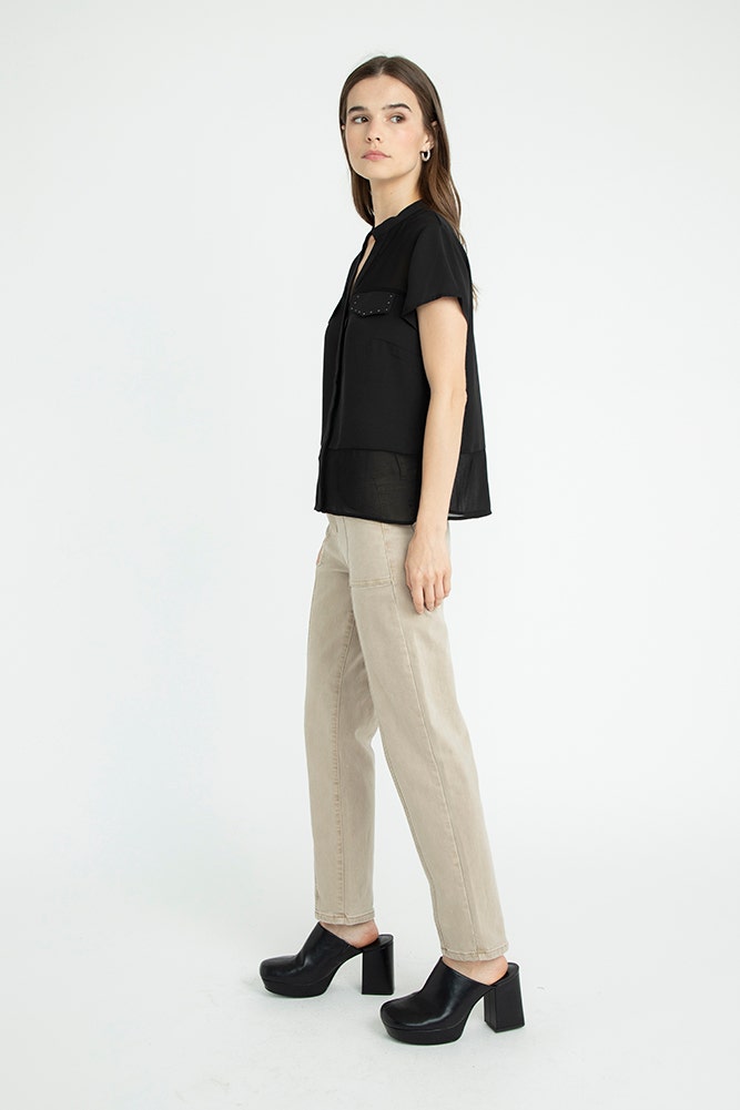 BLUSA CON EFECTO TRANSPARENCIA