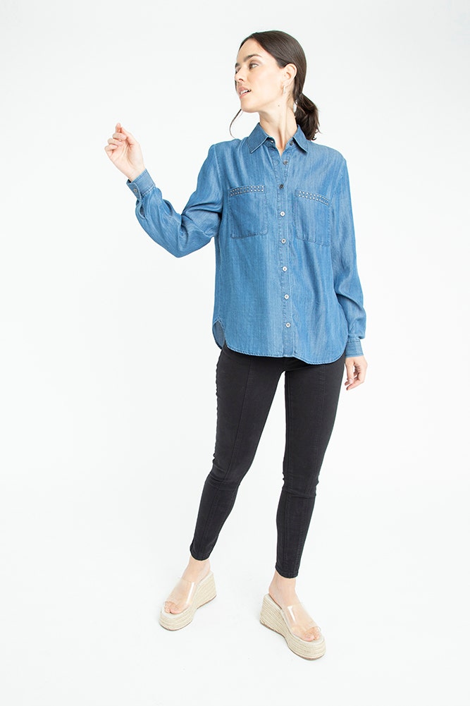 CAMISA DE LYOCELL CON TACHAS