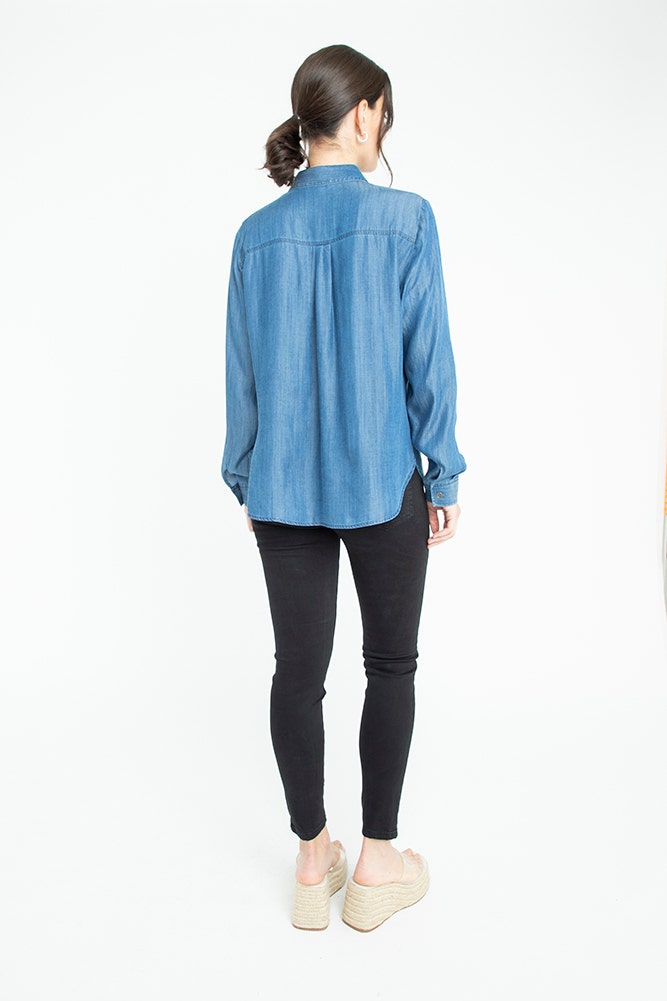 CAMISA DE LYOCELL CON TACHAS