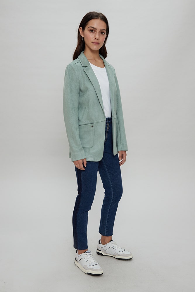 BLAZER DE GAMUZA 