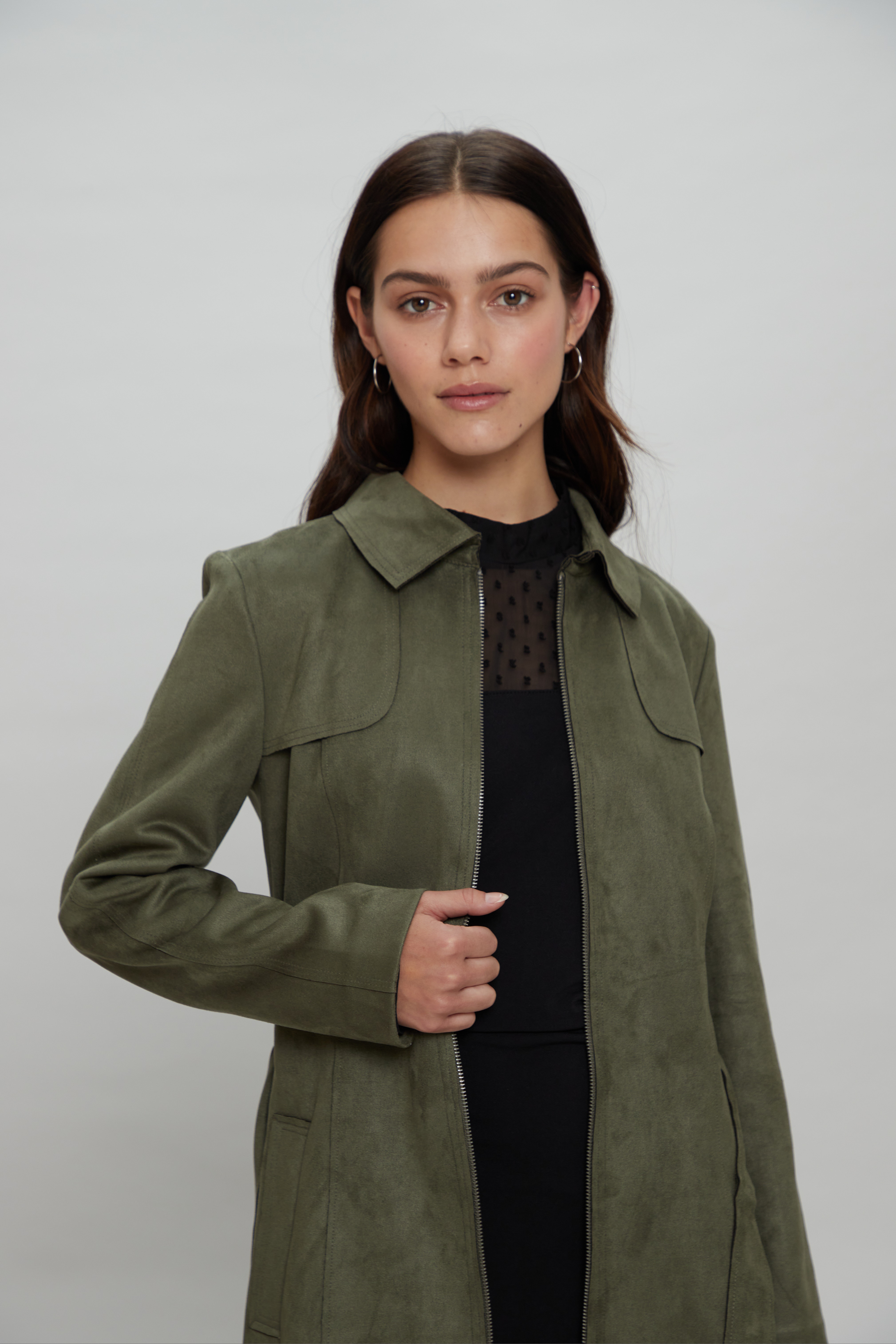 IMPERMEABLE ASH