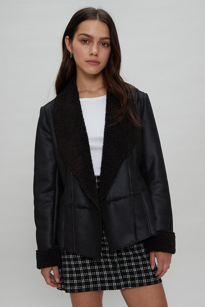 CHAQUETA DE BORREGO 