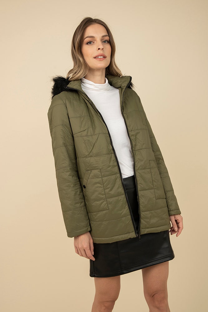 PARKA LARGA CON GORRO 
