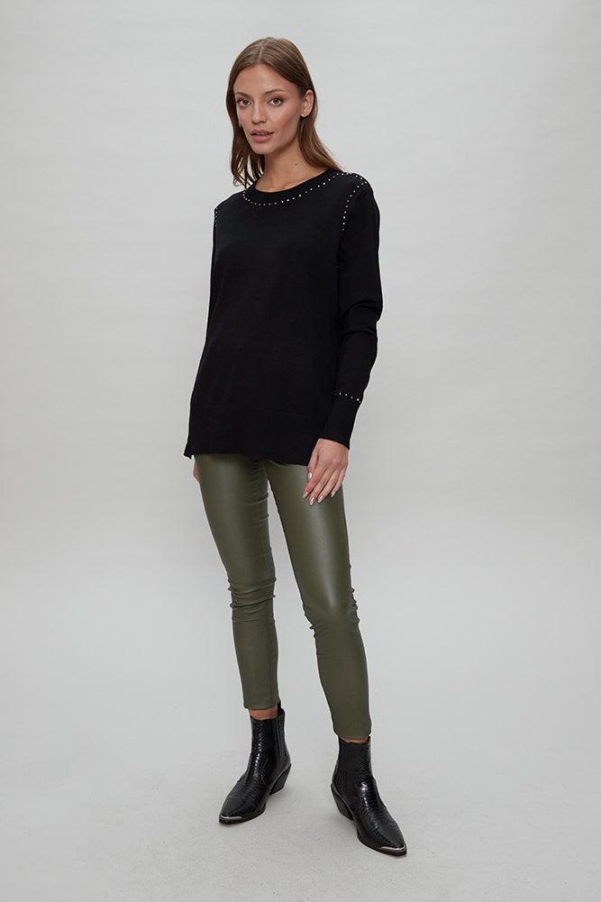 TEJIDO SWEATER TACHAS DECORATIVAS