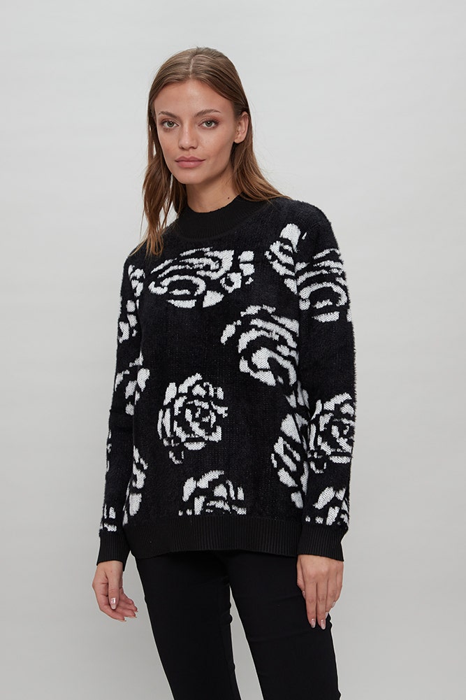 SWEATER DISEÑO FLORES 